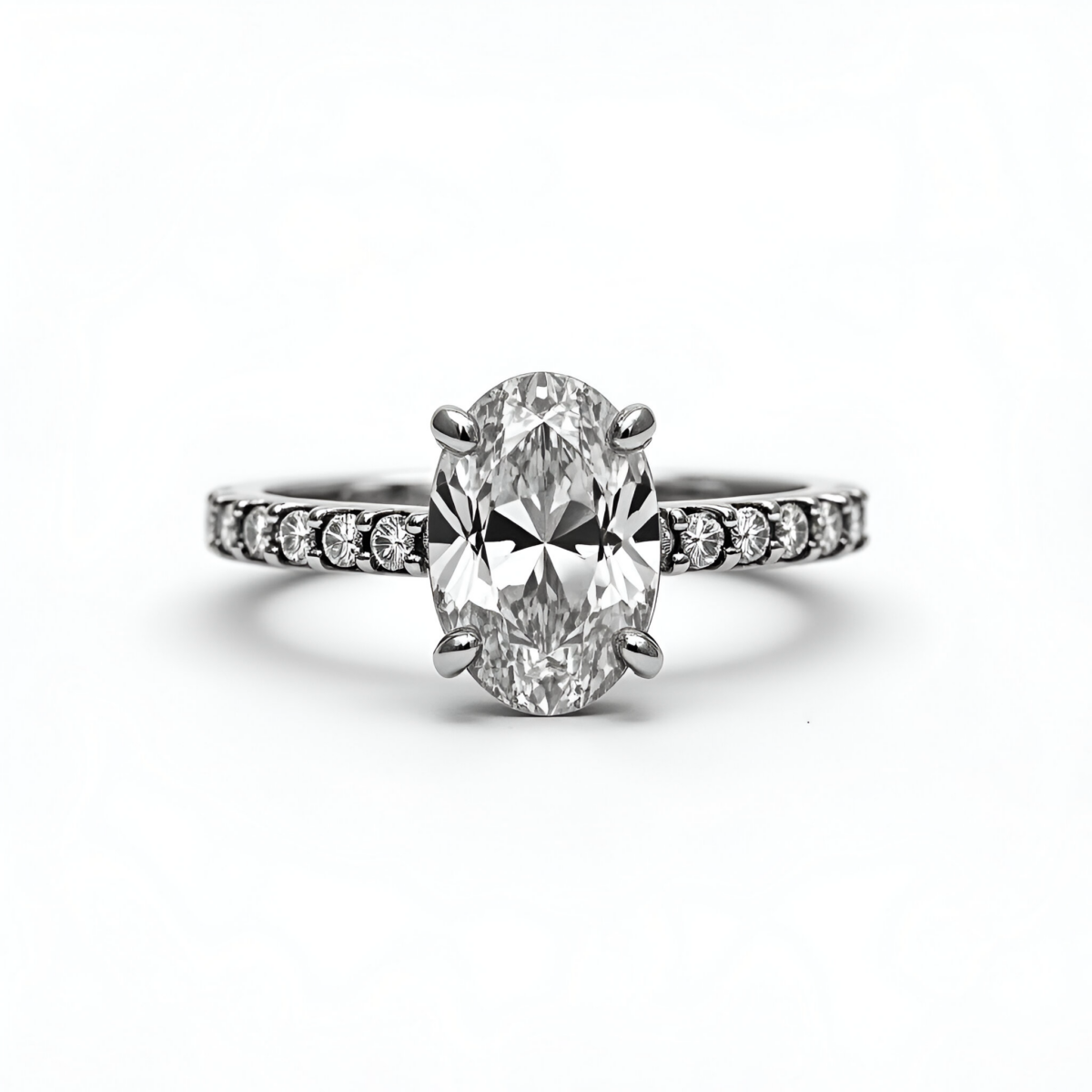 1.33 carats tw Oval Center Diamond Engagement ring